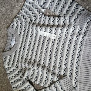 THE EXTRA-COZY SWEATER NWS